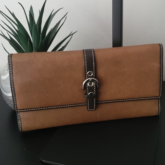 Coach Camel Leather Wallet - Picture 1 of 11